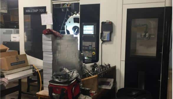 Home 19 DMG Mori Mill Tap 700 with WH3 Robot - 2016