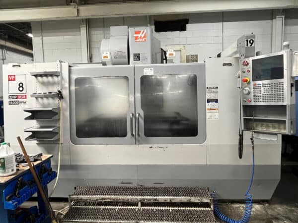Haas VF8D Used CNC Mill