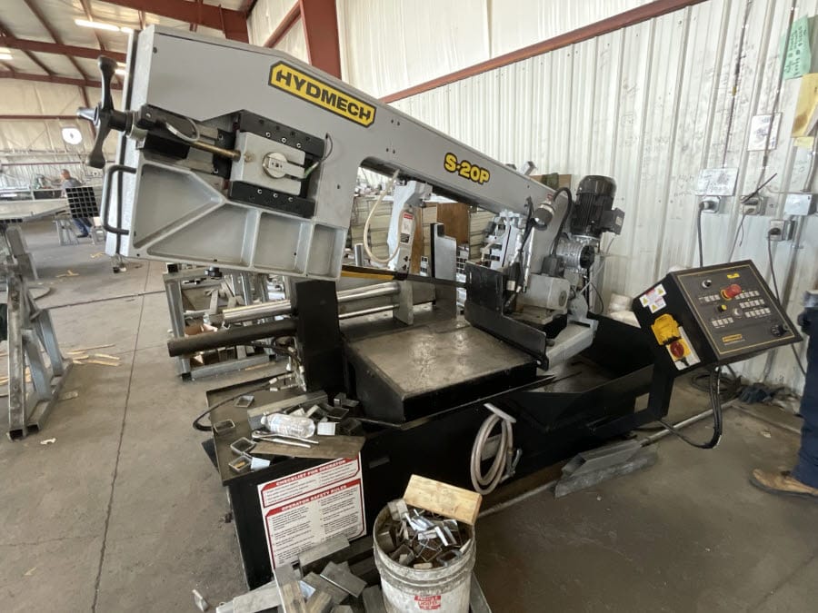 Hyd-Mech S20P Semi-Automatic Pivot Style Band Saw