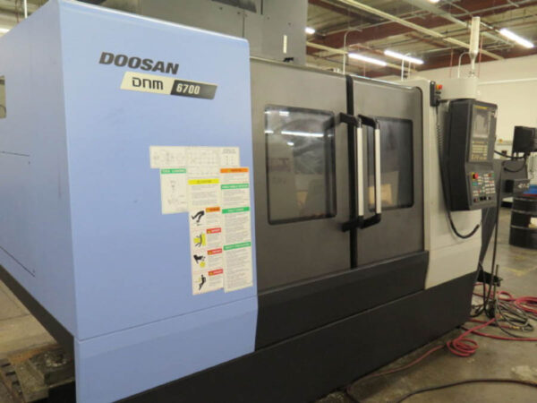 Doosan Dnm6700 Cnc Mill