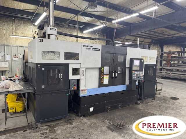 DOOSAN PUMA TW2600M-GL CNC TURNING CENTER with Milling and Robot System