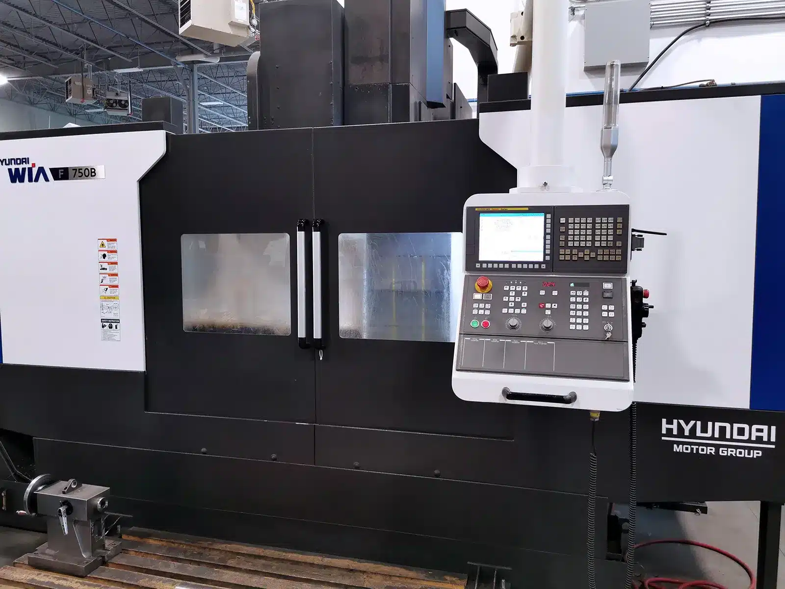  Hyundai WIA F750B CNC Mill 