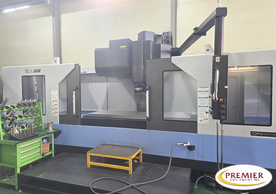 Dn Solutions Vm-960L Heavy-Duty Cnc Mill