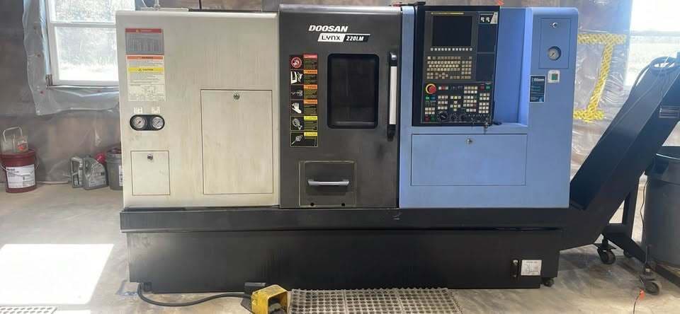 Doosan Lynx 220Lma Live Tool Cnc Lathe