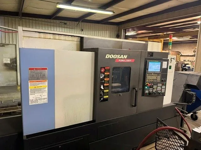 Doosan Puma 2100Y