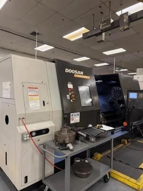 DOOSAN Puma 700L CNC Lathe